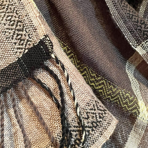 Singularitaet-Coma_Wollschal_handgewebt_Wolle_Bamboo_2.2