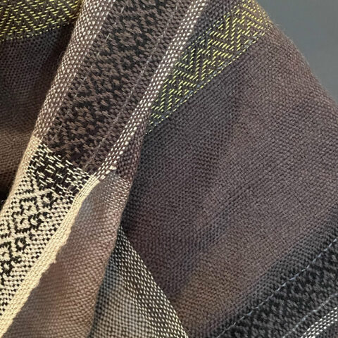 Singularitaet-Coma_Wollschal_handgewebt_Wolle_Bamboo_2.2