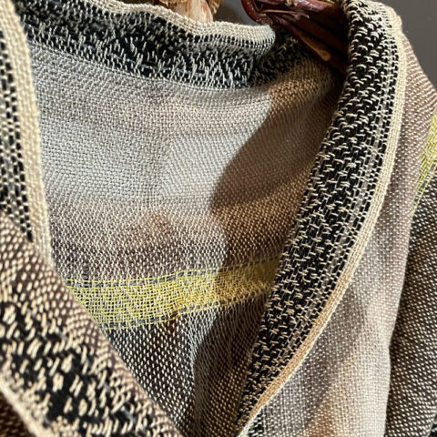 Singularitaet-Coma_Wollschal_handgewebt_Wolle_Bamboo_4-1200×800