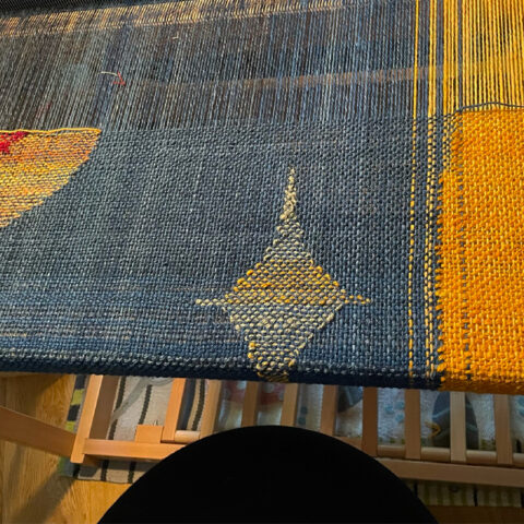 singularitaet-coma_handgefertigte-Einzelstuecke_Universum_selbstgefaerbt_selbstgesponnen_kunst_3