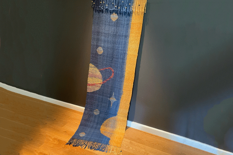 Singularitaet-Coma_Tuch_handgewebt_Wolle_Schal_Universum_1.1