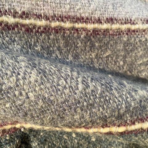 Singularitaet-Coma_handgefertigte-Einzelstuecke_Schal_Mohair_1