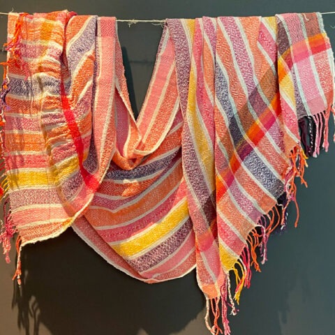 Singularitaet-Coma_handgefertigte-Einzelstuecke_Sommertuch_Streifen_Baumwolle_5