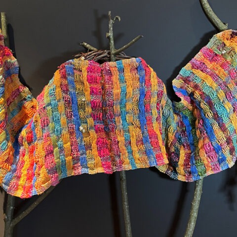 Singularitaet-Coma_handgefertigte-Einzelstuecke_schal_blumenwiese2